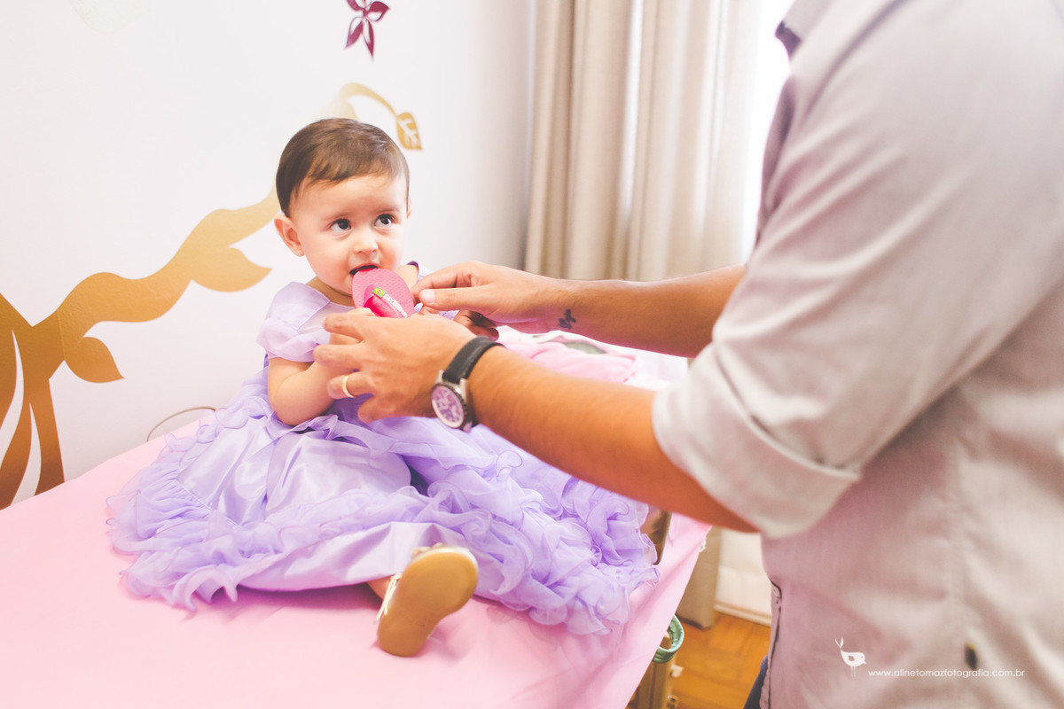 Making Off da criança, Aniversário Infantil, Be Happy, lavras - MG, Sophia 1 ano. Aline Tomaz Fotografia.