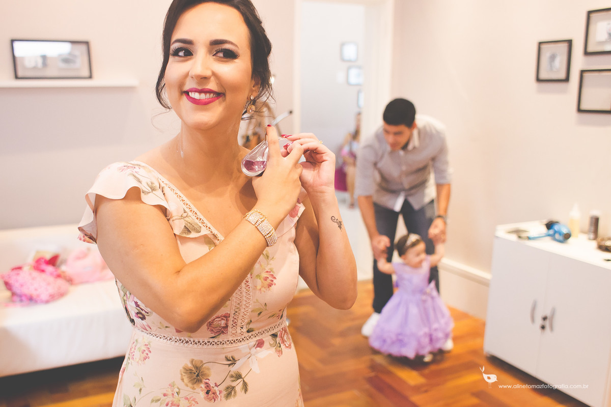 Making Off da criança, Aniversário Infantil, Be Happy, lavras - MG, Sophia 1 ano. Aline Tomaz Fotografia.