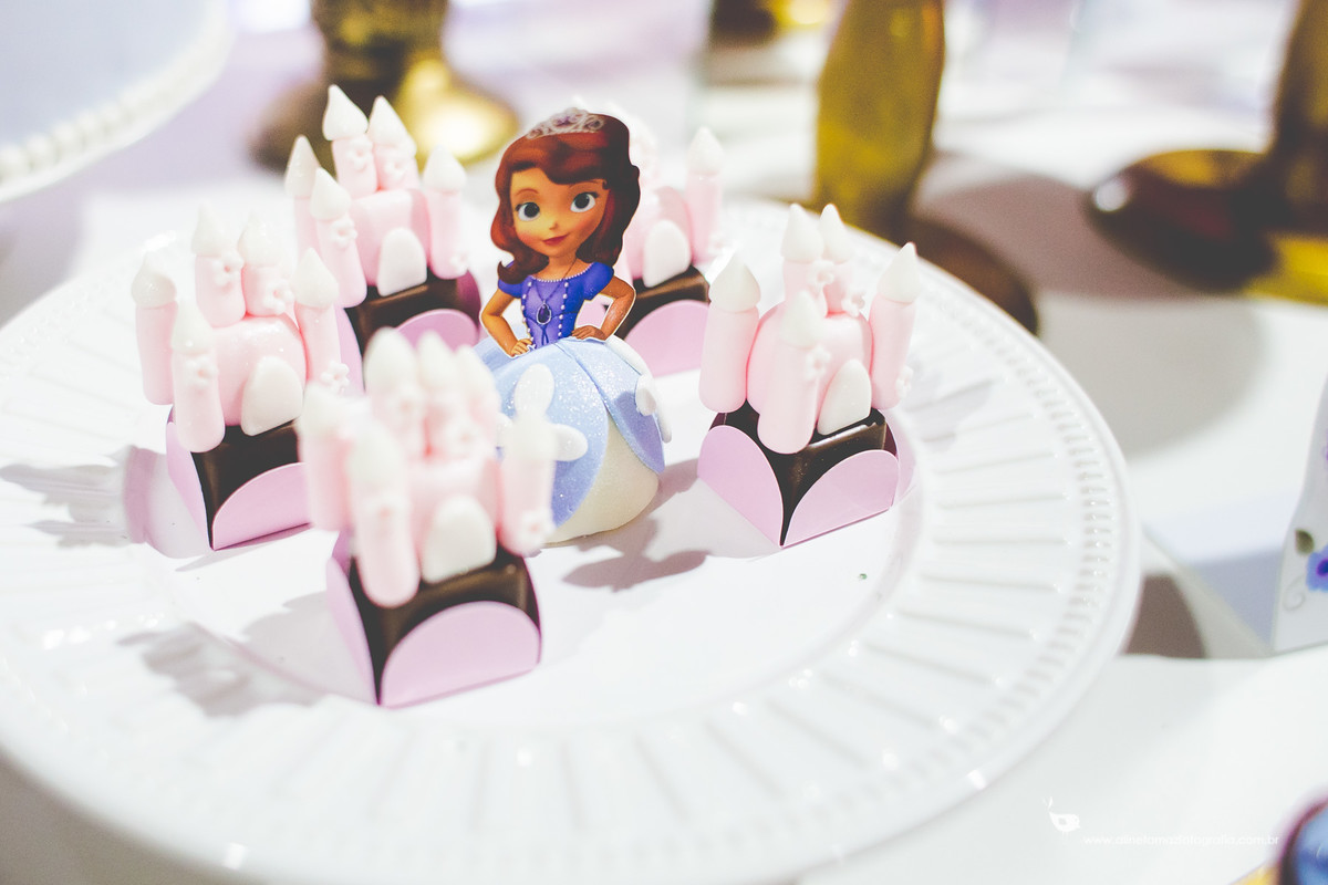 Making Off da criança, Aniversário Infantil, Be Happy, lavras - MG, Sophia 1 ano. Aline Tomaz Fotografia.