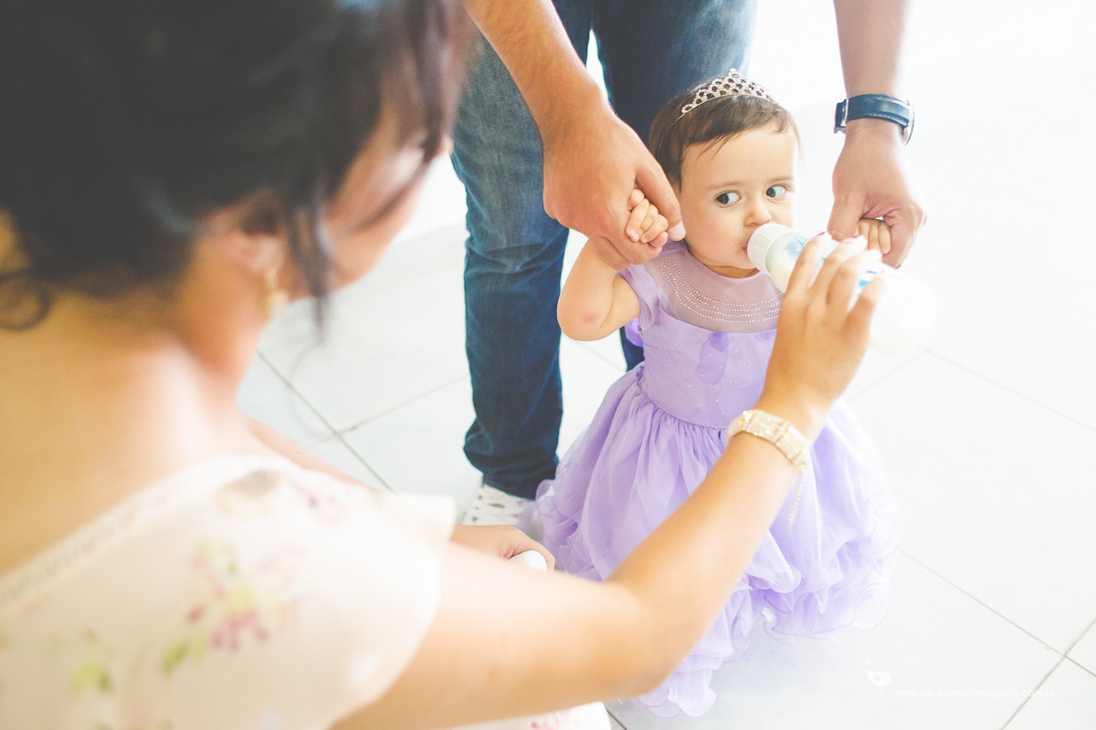 Making Off da criança, Aniversário Infantil, Be Happy, lavras - MG, Sophia 1 ano. Aline Tomaz Fotografia.