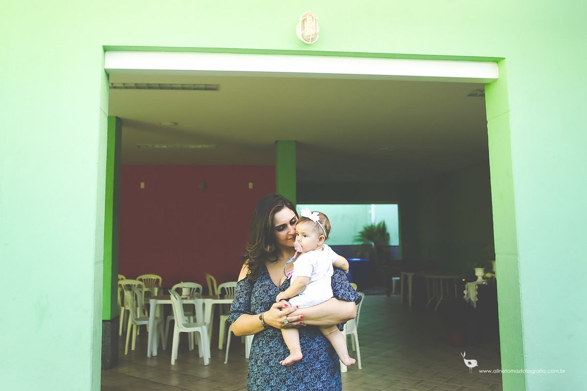 Batizado Helena, Matriz de Santana, Lavras - MG Aline Tomaz Fotografia.