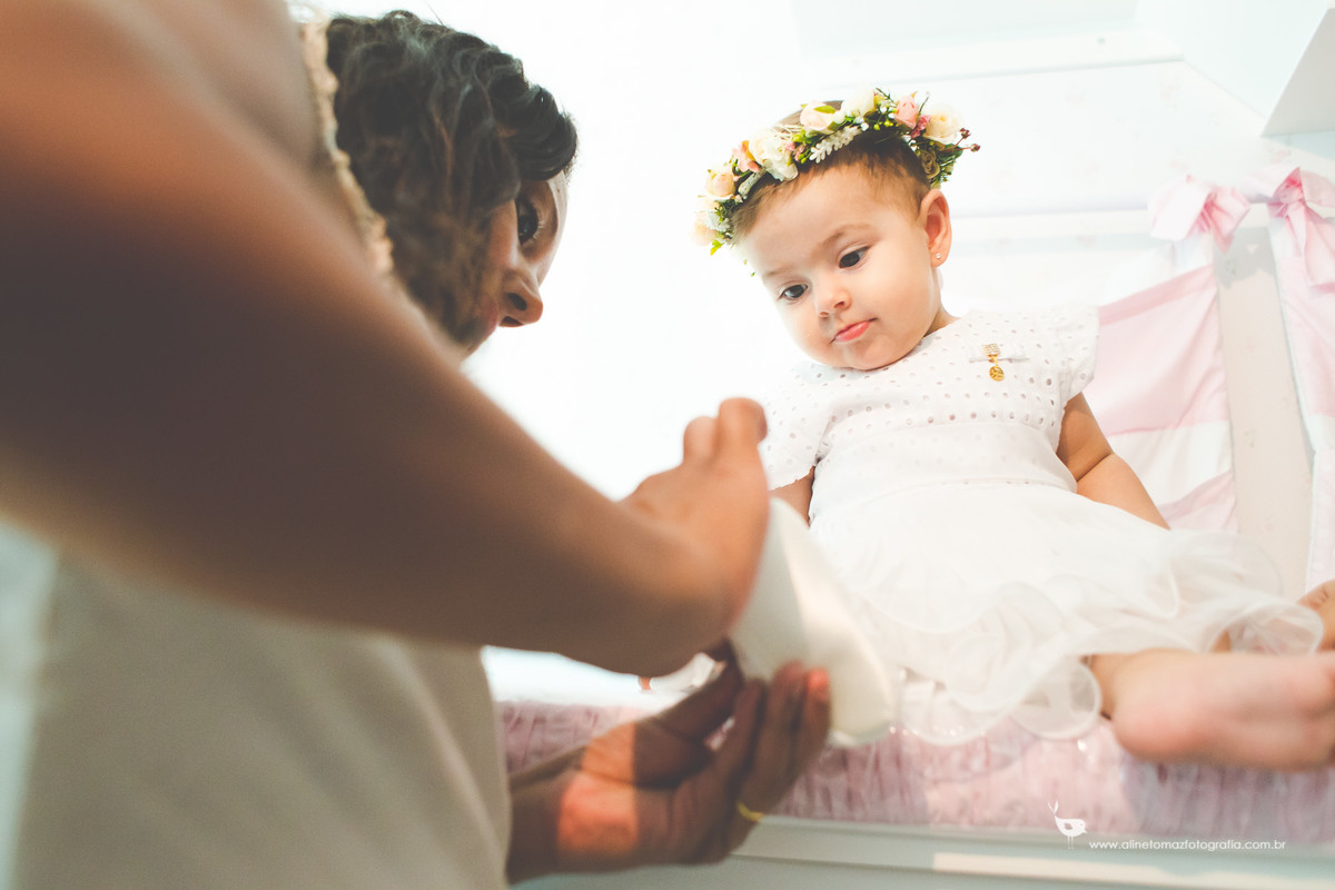 Batizado Helena, Matriz de Santana, Lavras - MG Aline Tomaz Fotografia.