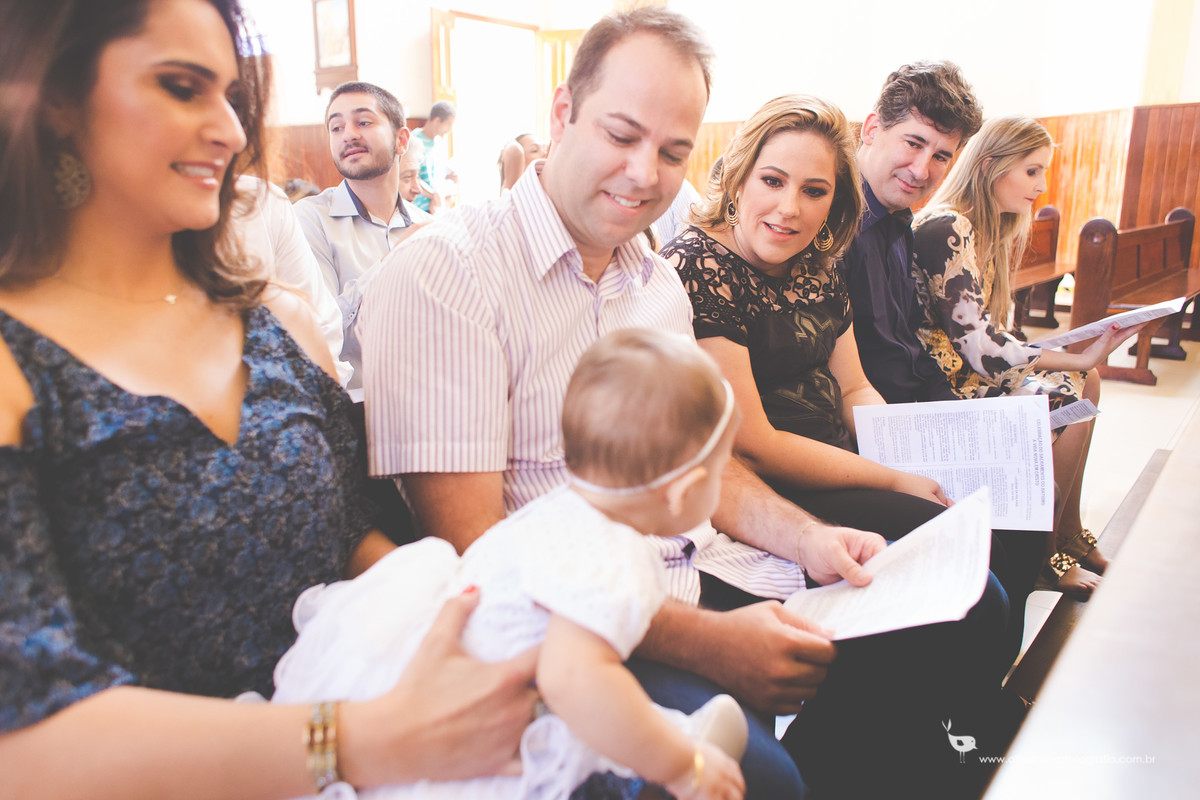 Batizado Helena, Matriz de Santana, Lavras - MG Aline Tomaz Fotografia.