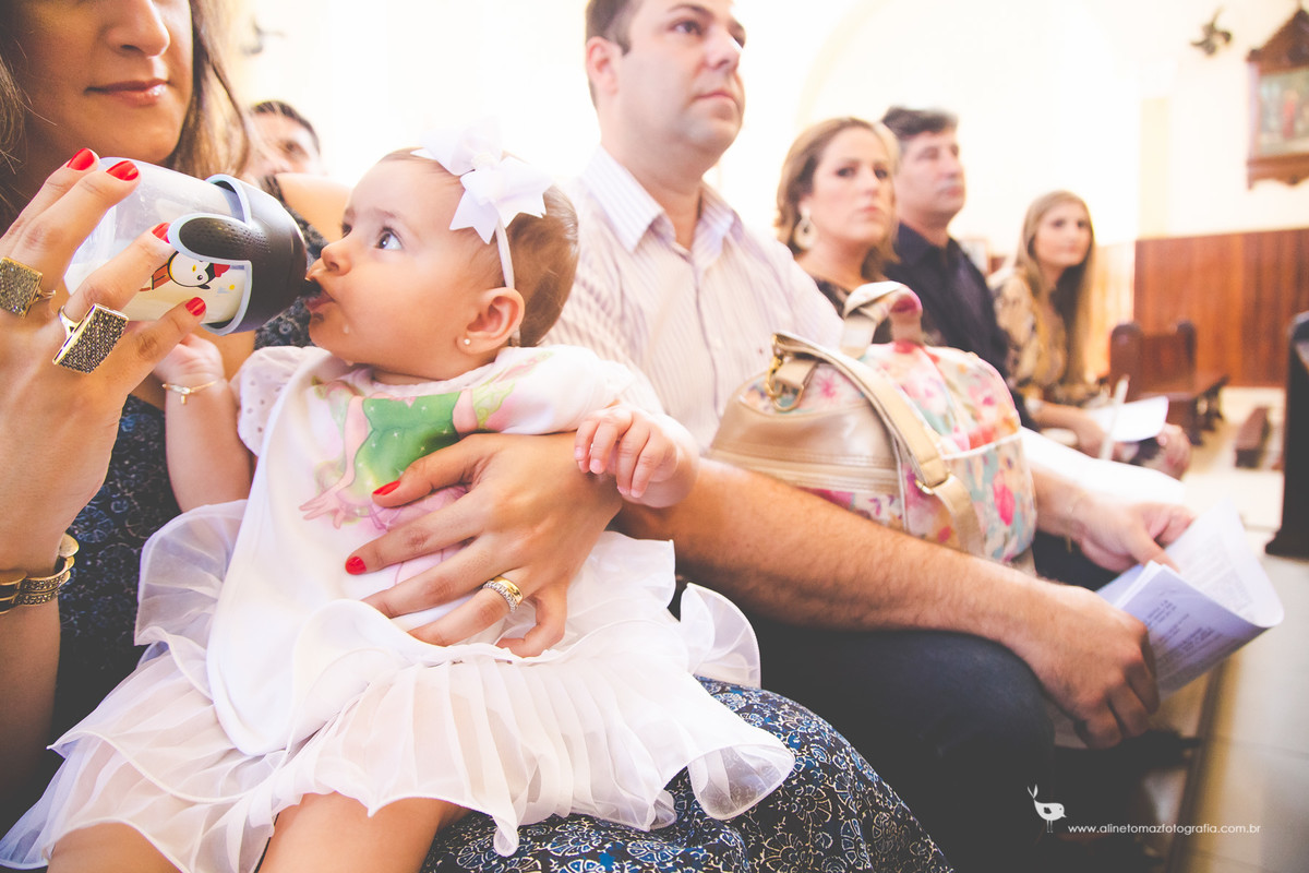Batizado Helena, Matriz de Santana, Lavras - MG Aline Tomaz Fotografia.