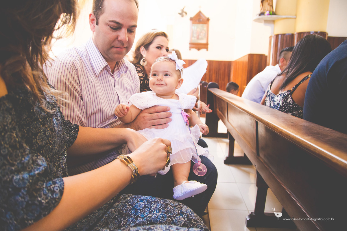 Batizado Helena, Matriz de Santana, Lavras - MG Aline Tomaz Fotografia.