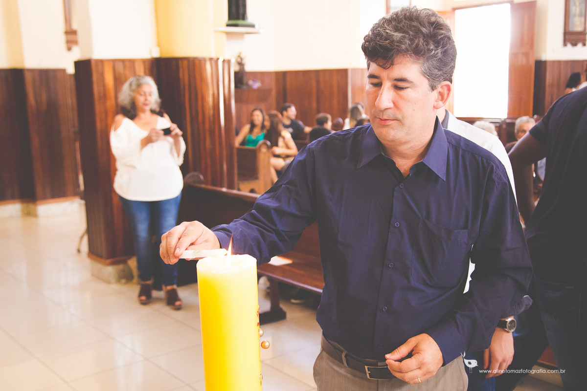 Batizado Helena, Matriz de Santana, Lavras - MG Aline Tomaz Fotografia.