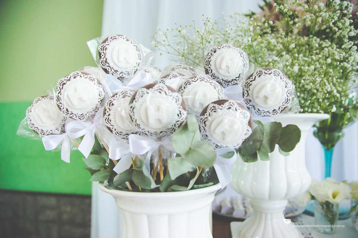 Batizado Helena, Matriz de Santana, Lavras - MG Aline Tomaz Fotografia.