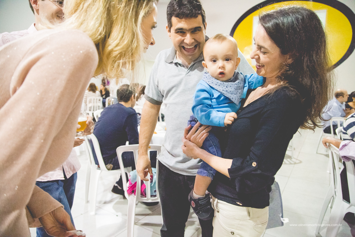 Making Off da criança, Aniversário infantil Be Happy. Lavras - MG.Beatriz 1 ano Aline Tomaz Fotografia.