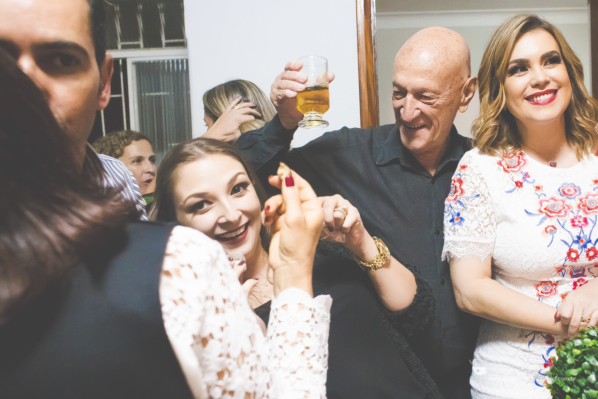 Liliene Make Up e Carlos, Bodas 25 anos casamento, Matriz de Santana, Lavras - MG, Aline Tomaz Fotografia.