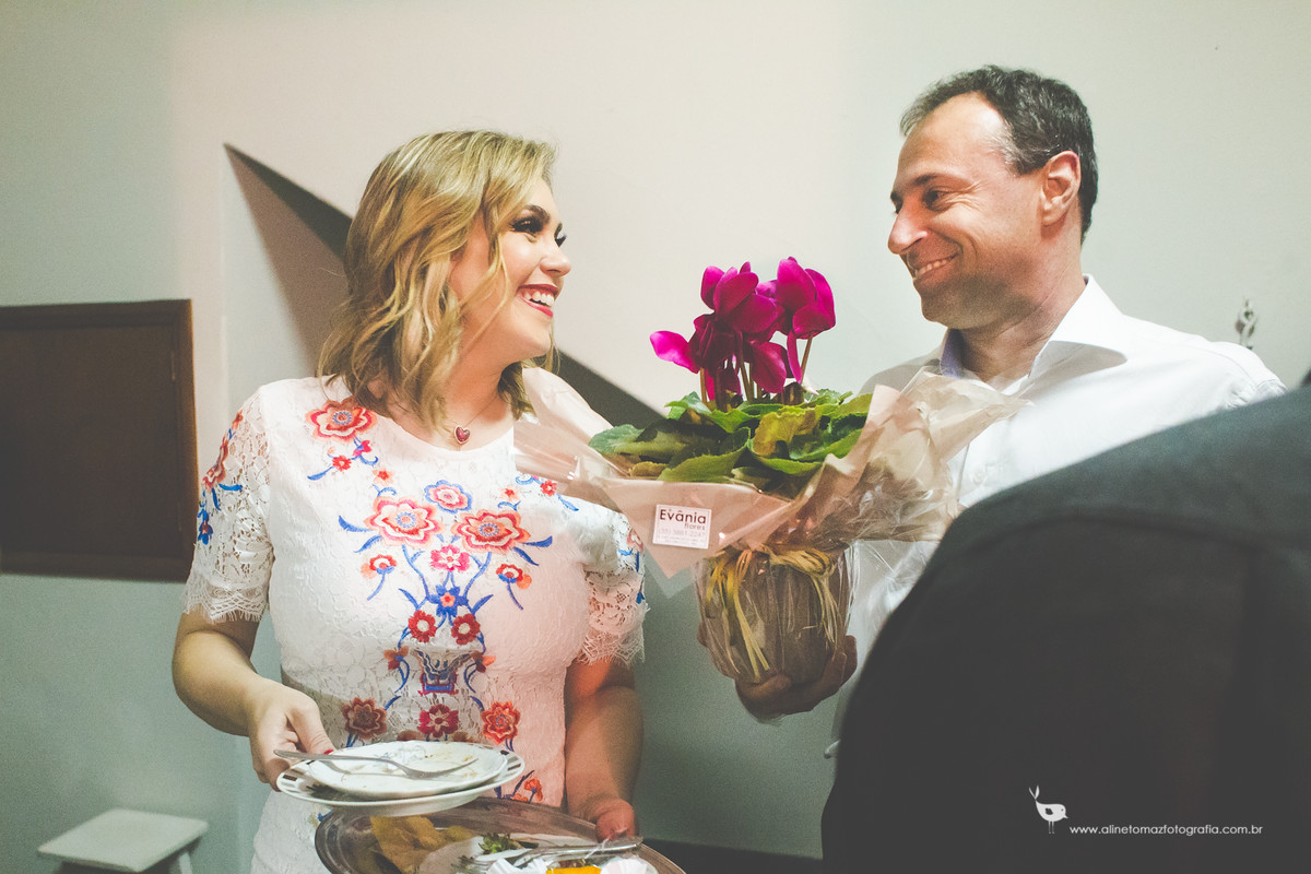 Liliene Make Up e Carlos, Bodas 25 anos casamento, Matriz de Santana, Lavras - MG, Aline Tomaz Fotografia.