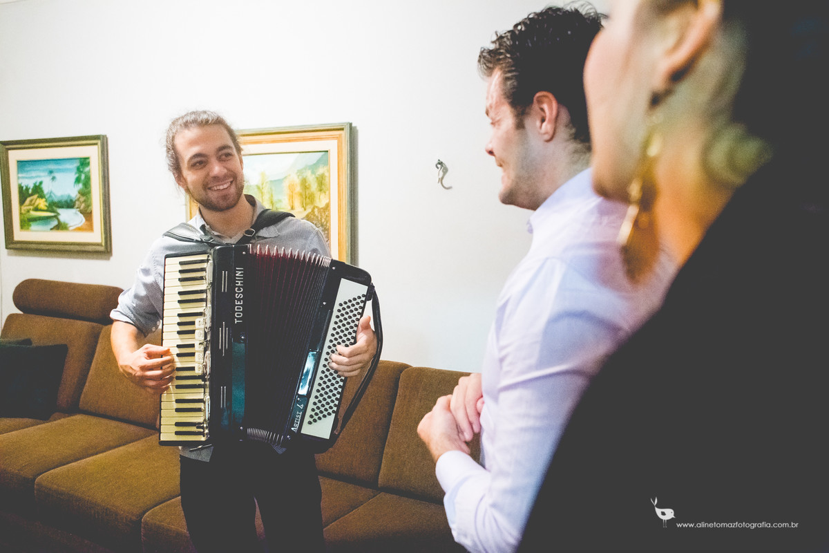 Liliene Make Up e Carlos, Bodas 25 anos casamento, Matriz de Santana, Lavras - MG, Aline Tomaz Fotografia.