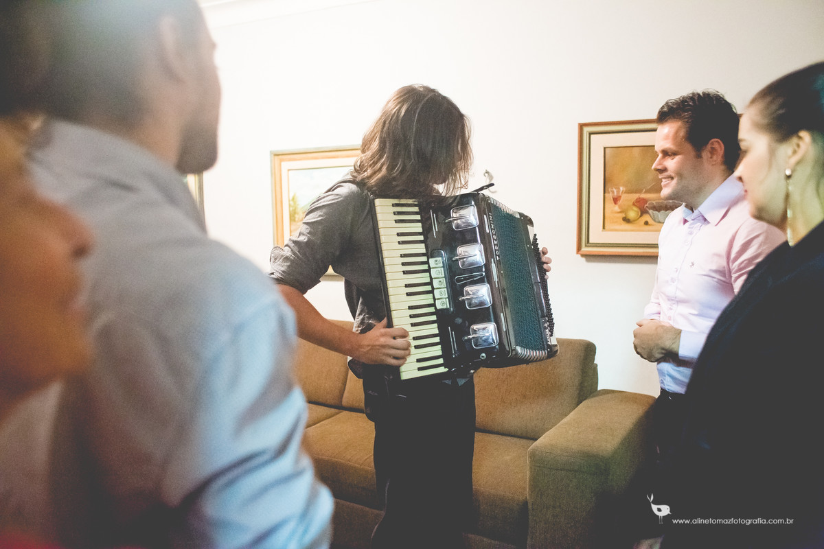 Liliene Make Up e Carlos, Bodas 25 anos casamento, Matriz de Santana, Lavras - MG, Aline Tomaz Fotografia.