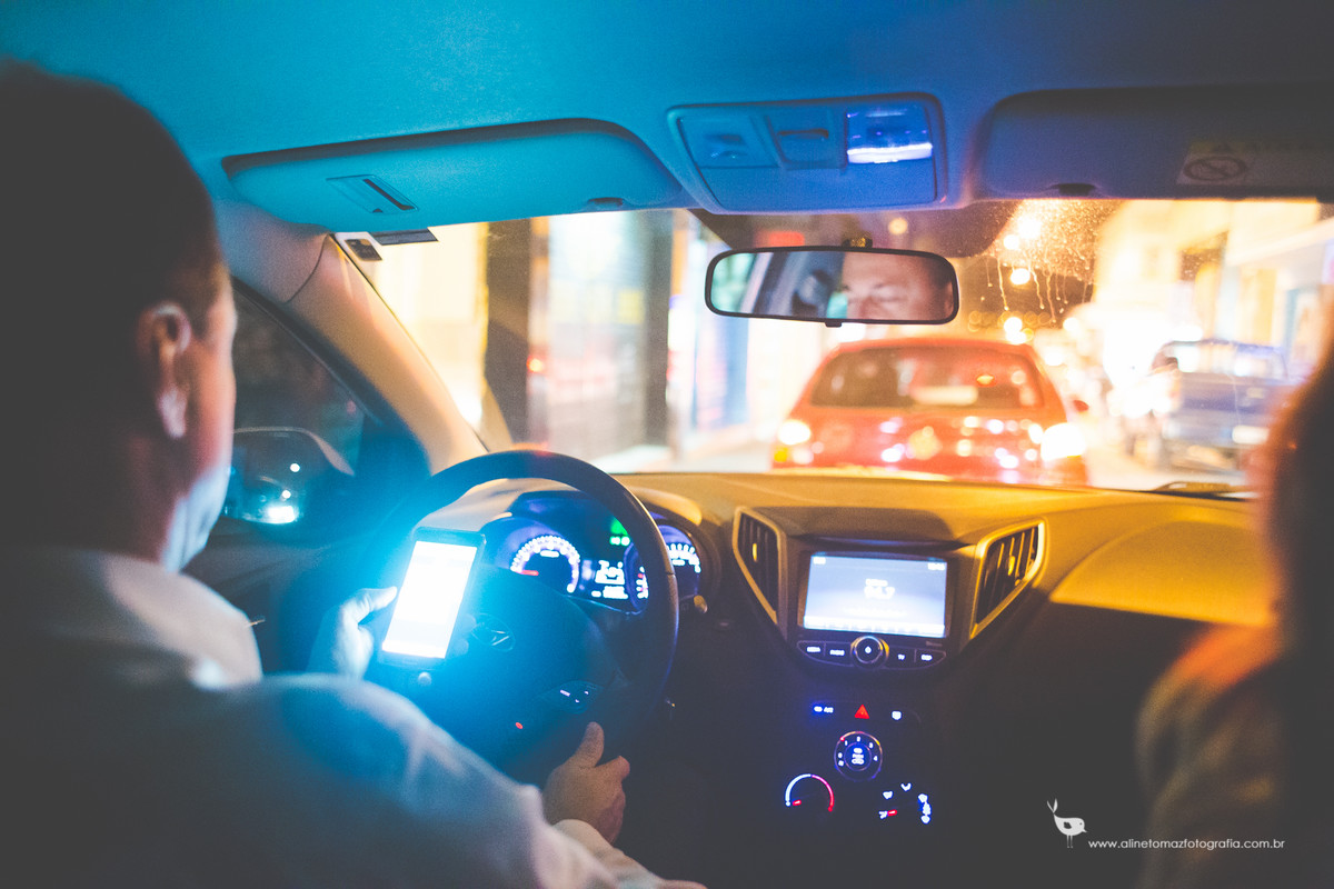 Liliene Make Up e Carlos, Bodas 25 anos casamento, Matriz de Santana, Lavras - MG, Aline Tomaz Fotografia.