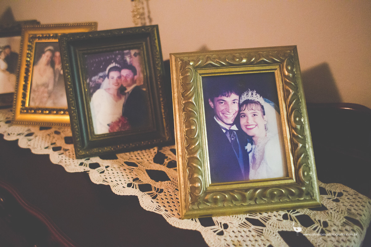 Liliene Make Up e Carlos, Bodas 25 anos casamento, Matriz de Santana, Lavras - MG, Aline Tomaz Fotografia.