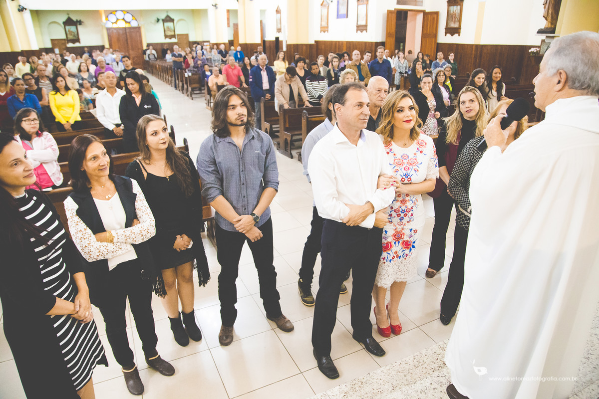 Liliene Make Up e Carlos, Bodas 25 anos casamento, Matriz de Santana, Lavras - MG, Aline Tomaz Fotografia.