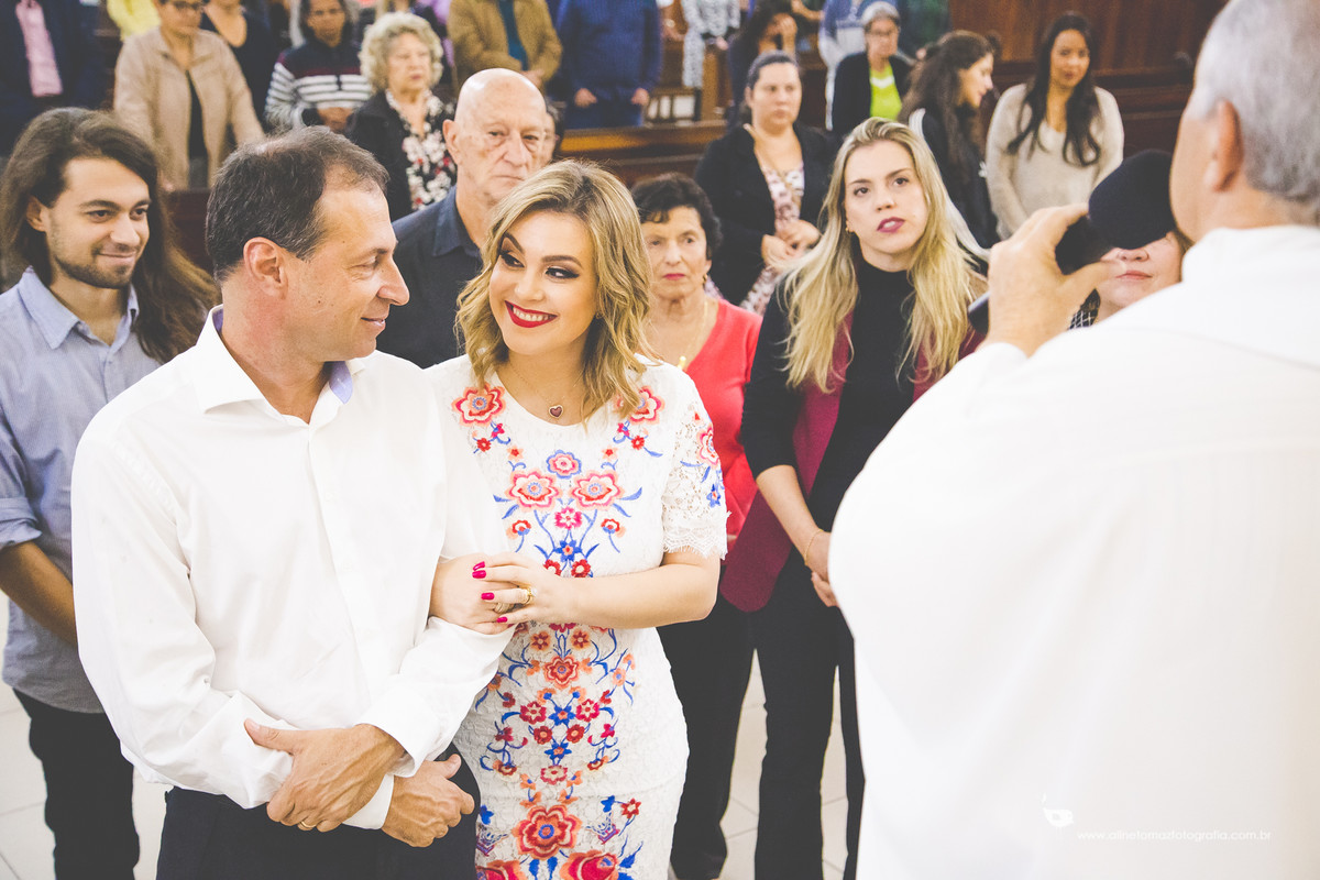 Liliene Make Up e Carlos, Bodas 25 anos casamento, Matriz de Santana, Lavras - MG, Aline Tomaz Fotografia.