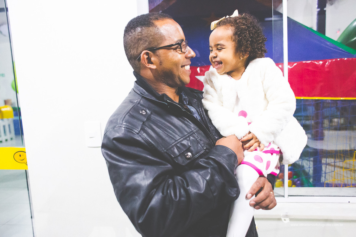 Making Off da criança. Aniversário infantil.Be Happy.Lavras MG, Aline Tomaz Fotografia