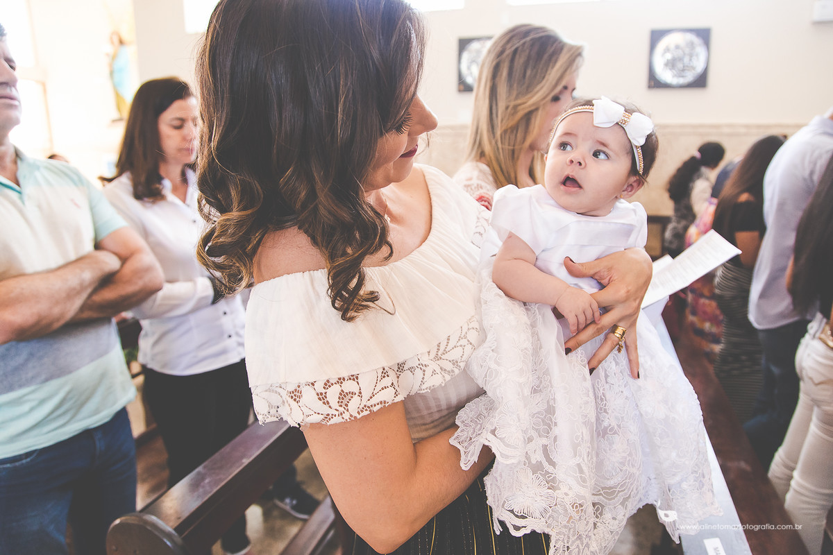 Batizado - Igreja São Sebastião - Lavras MG - Aline Tomaz Fotografia - fotógrafa de famílias