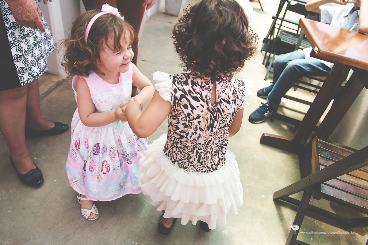 Batizado - Igreja São Sebastião - Lavras MG - Aline Tomaz Fotografia - fotógrafa de famílias