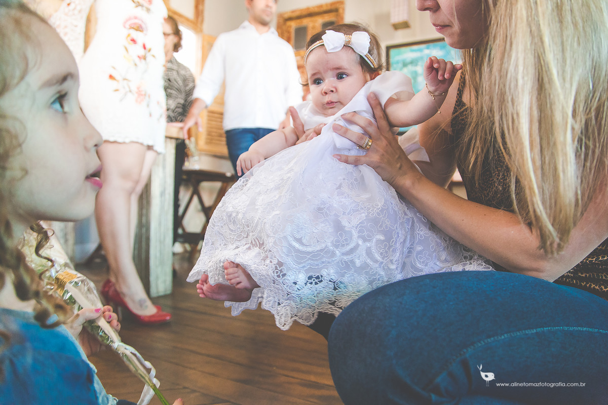 Batizado - Igreja São Sebastião - Lavras MG - Aline Tomaz Fotografia - fotógrafa de famílias