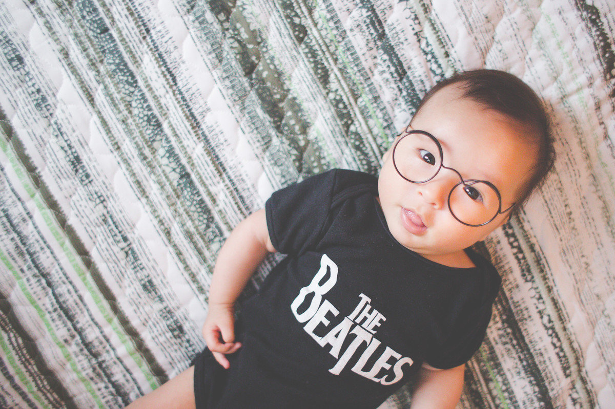 Acompanhamento do bebê Théo, Aline Tomaz Fotografia, Lavras - MG