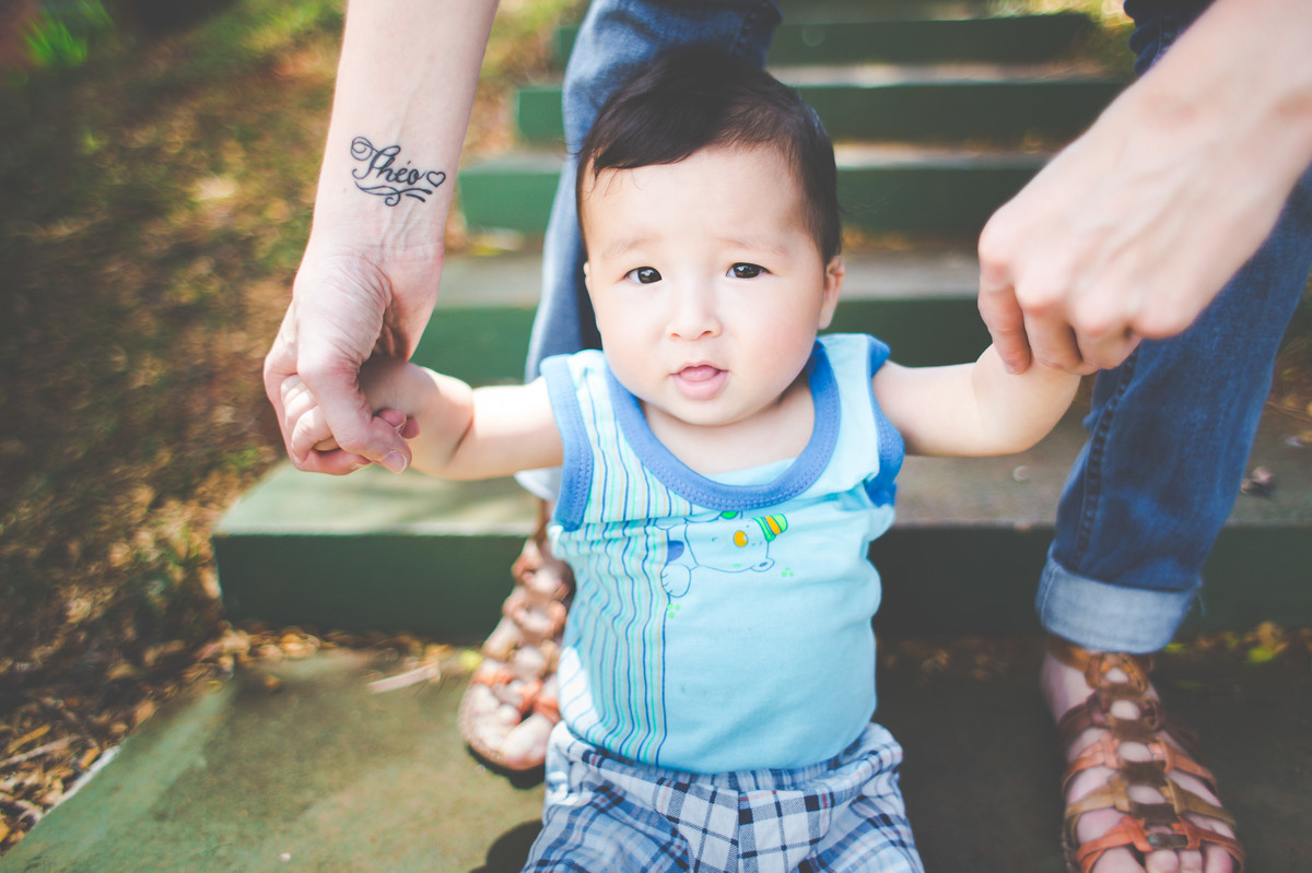 Acompanhamento do bebê Théo, Aline Tomaz Fotografia, Lavras - MG