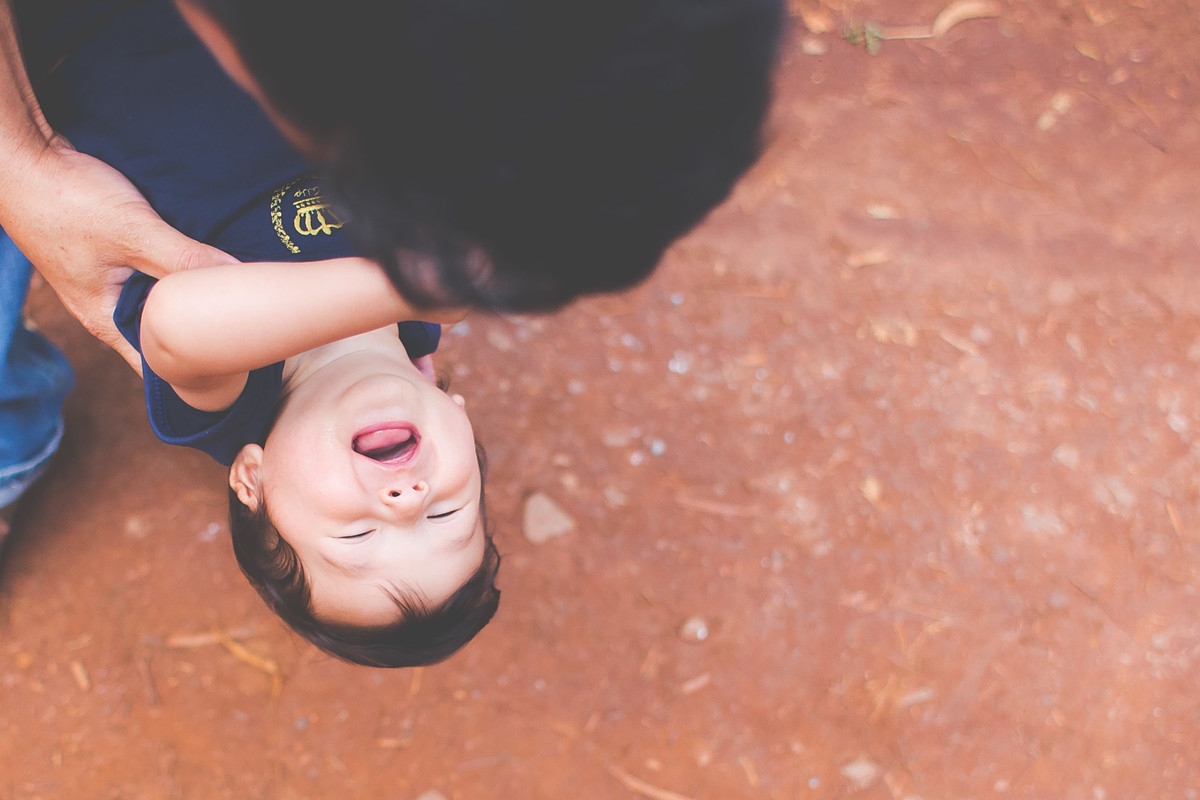 Acompanhamento do bebê Théo, Aline Tomaz Fotografia, Lavras - MG