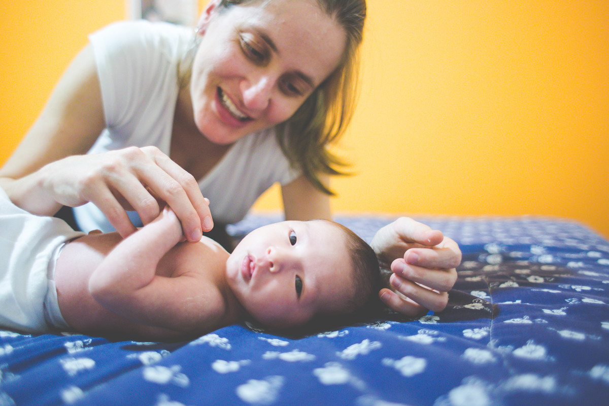 Acompanhamento do bebê Théo, Aline Tomaz Fotografia, Lavras - MG