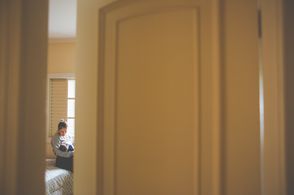 Acompanhamento do bebê Théo, Aline Tomaz Fotografia, Lavras - MG