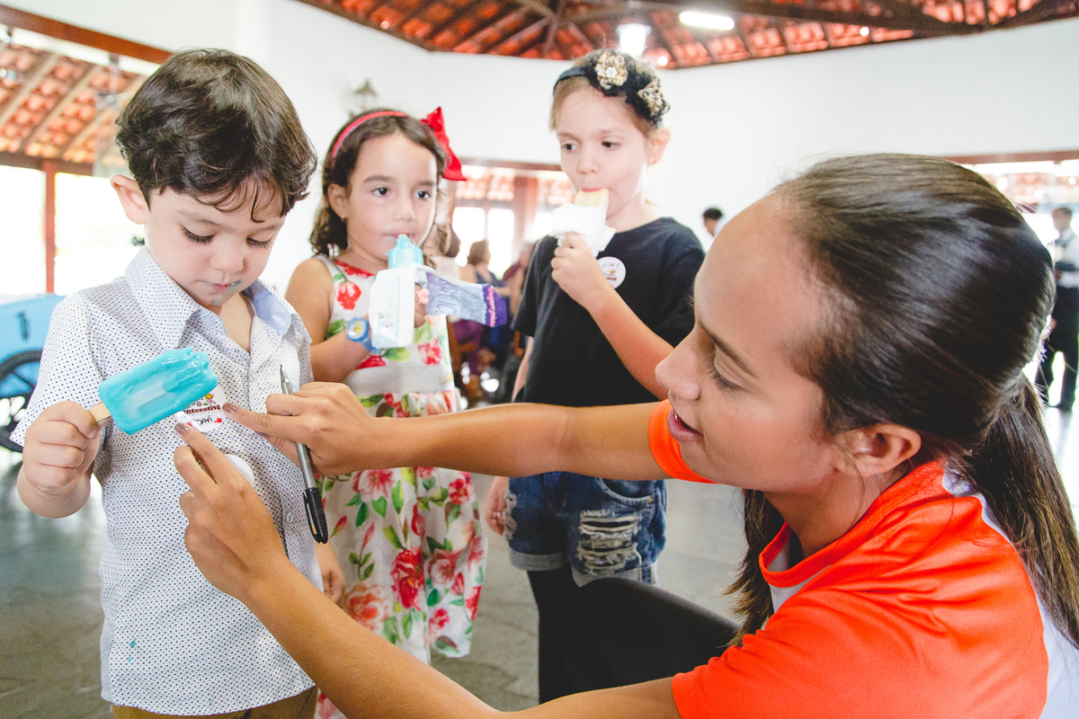 Aline Tomaz Fotografia, Lavras MG, Fotografia de familias, aniversario infantil, buffet, crianças, interativa recreação.