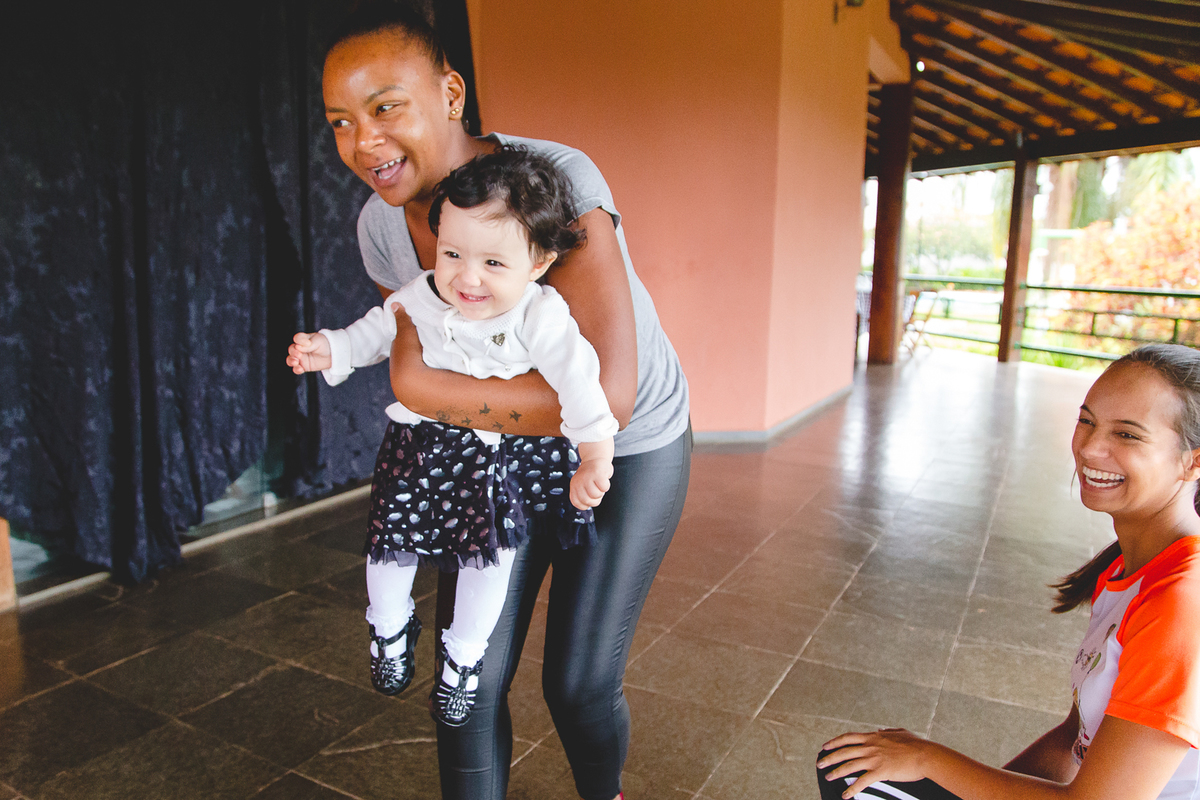 Aline Tomaz Fotografia, Lavras MG, Fotografia de familias, aniversario infantil, buffet, crianças, interativa recreação.