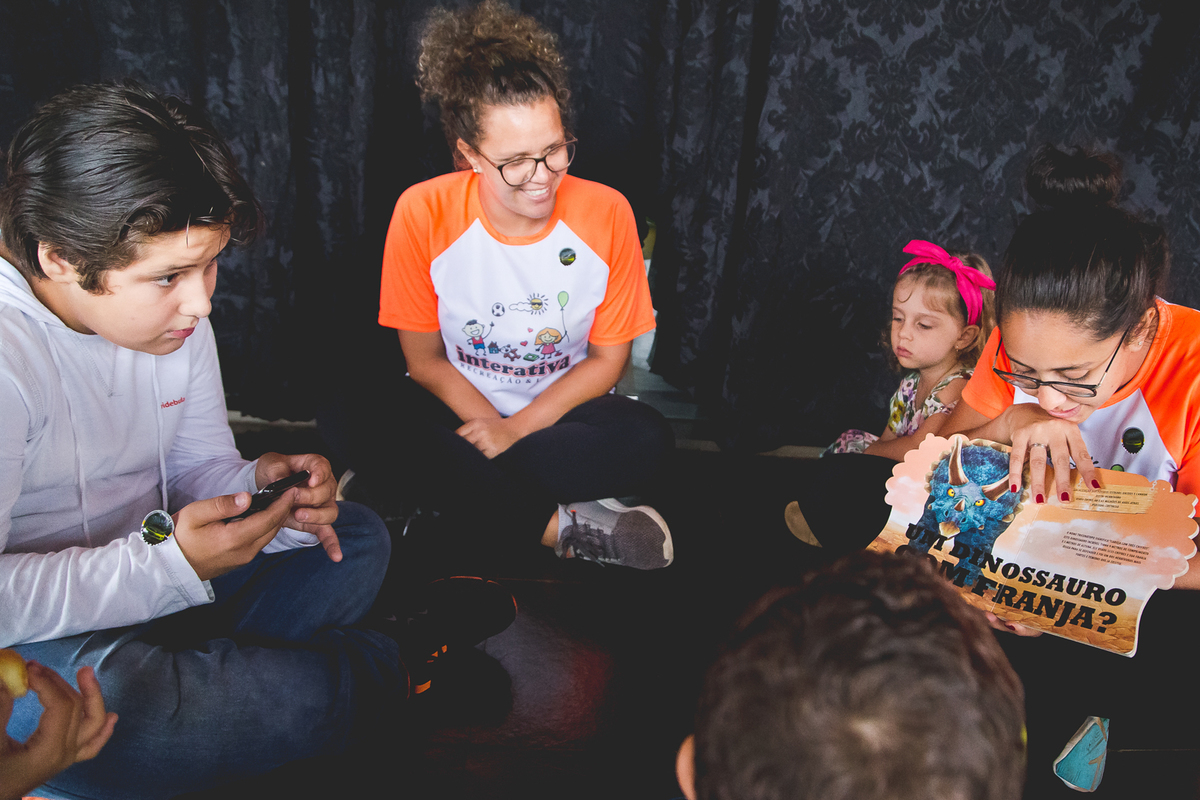 Aline Tomaz Fotografia, Lavras MG, Fotografia de familias, aniversario infantil, buffet, crianças, interativa recreação.