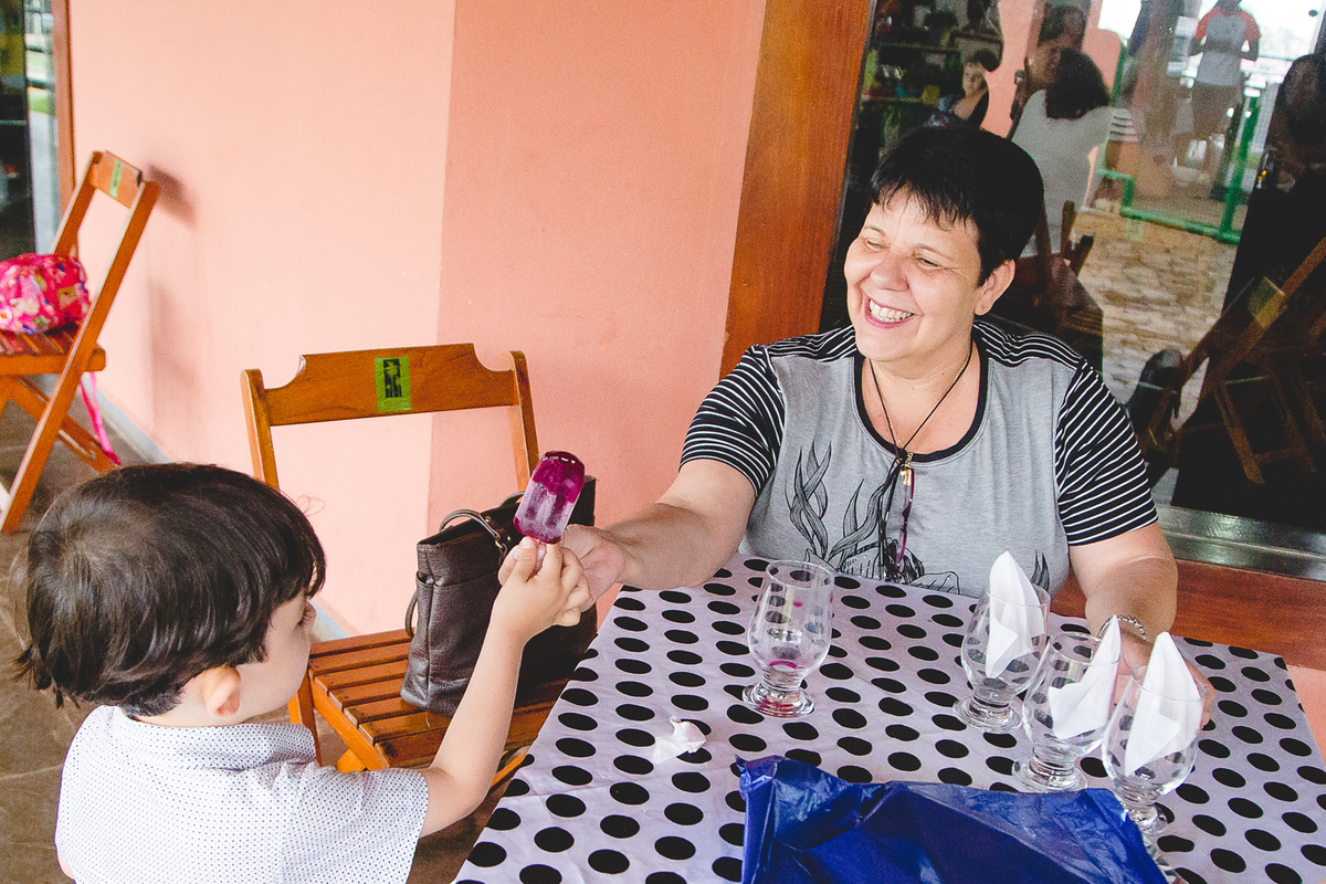 Aline Tomaz Fotografia, Lavras MG, Fotografia de familias, aniversario infantil, buffet, crianças, interativa recreação.