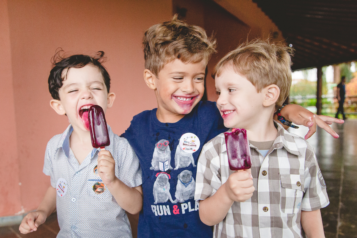 Aline Tomaz Fotografia, Lavras MG, Fotografia de familias, aniversario infantil, buffet, crianças, interativa recreação.