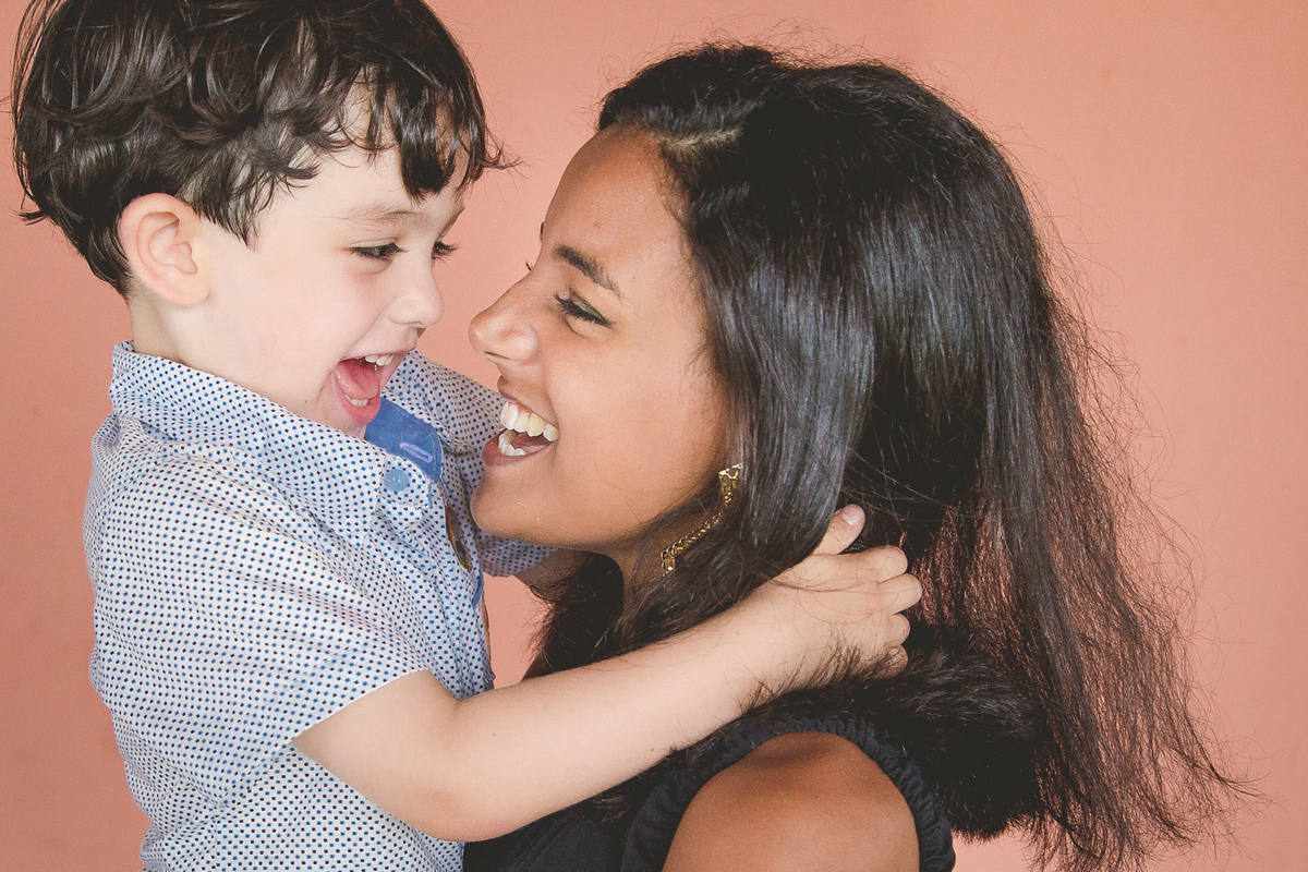 Aline Tomaz Fotografia, Lavras MG, Fotografia de familias, aniversario infantil, buffet, crianças, interativa recreação.