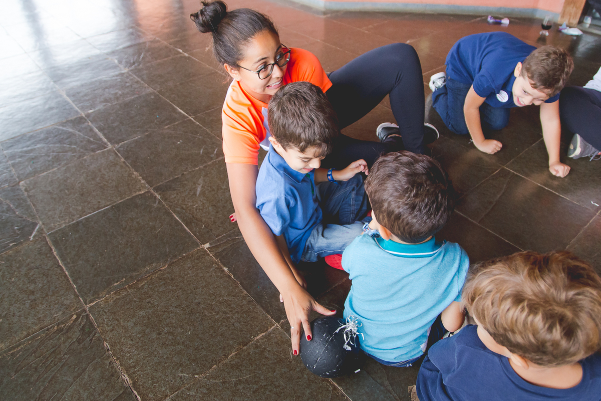 Aline Tomaz Fotografia, Lavras MG, Fotografia de familias, aniversario infantil, buffet, crianças, interativa recreação.