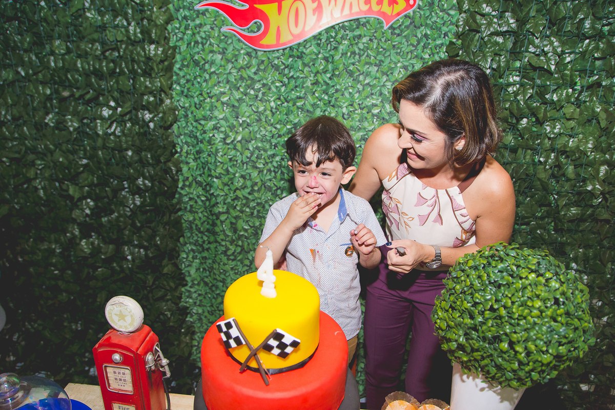 Aline Tomaz Fotografia, Lavras MG, Fotografia de familias, aniversario infantil, buffet, crianças, interativa recreação.