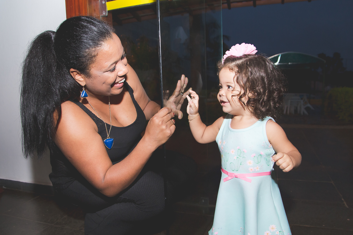 Aline Tomaz Fotografia, Lavras MG, Fotografia de familias, aniversario infantil, buffet, crianças, interativa recreação.