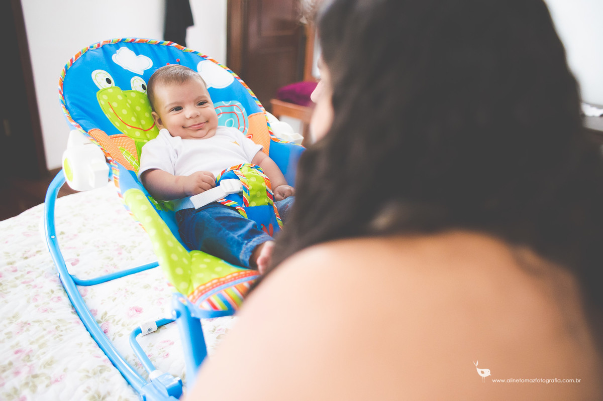 Acompanhamento do bebê, Fotografia de Família.João, Lavras - MG, Aline Tomaz Fotografia.