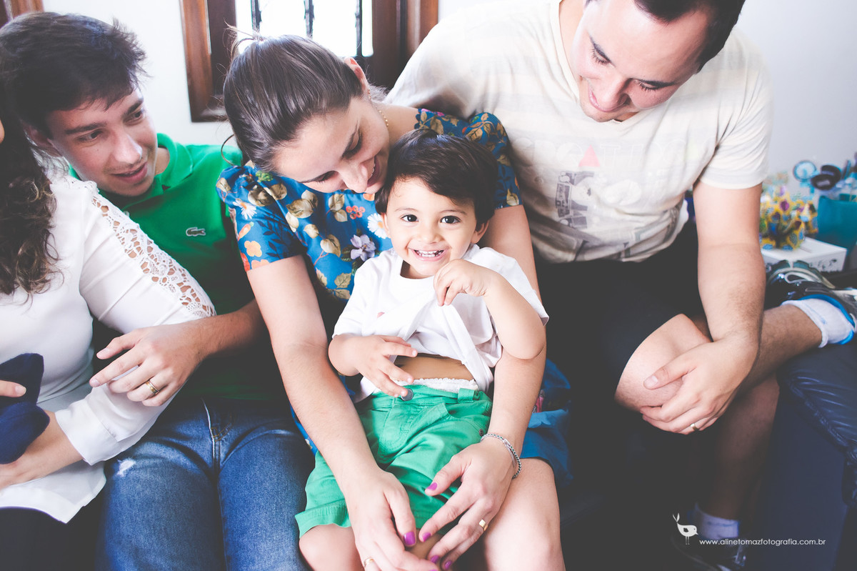 Acompanhamento do bebê, Fotografia de Família.João, Lavras - MG, Aline Tomaz Fotografia.