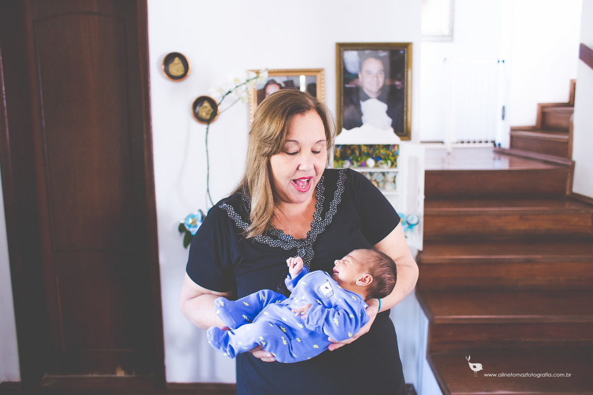 Acompanhamento do bebê, Fotografia de Família.João, Lavras - MG, Aline Tomaz Fotografia.