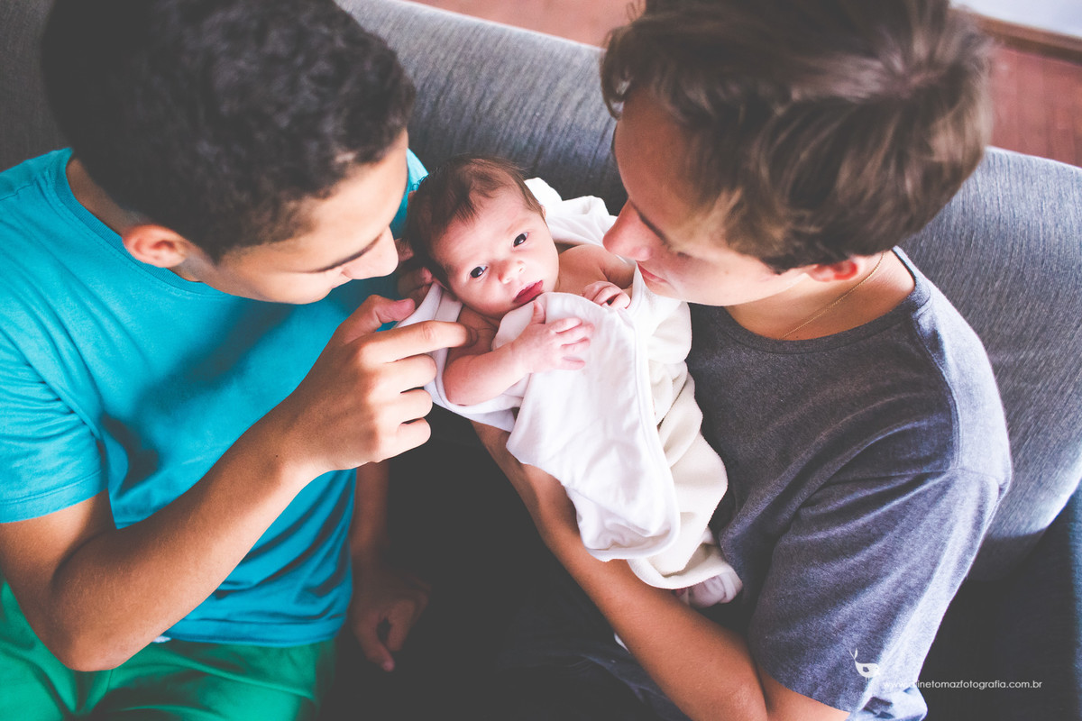 Ensaio Newborn Lifestyle Ensaio Família, Lara e Família, lavras - MG, Aline Tomaz Fotografia