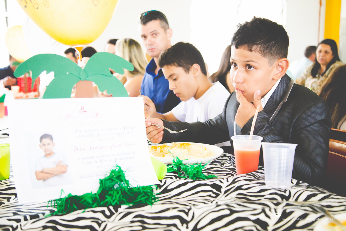 Pedro Formatura Infantil, FADMINAS, Lavras-MG, Aline Tomaz Fotografia