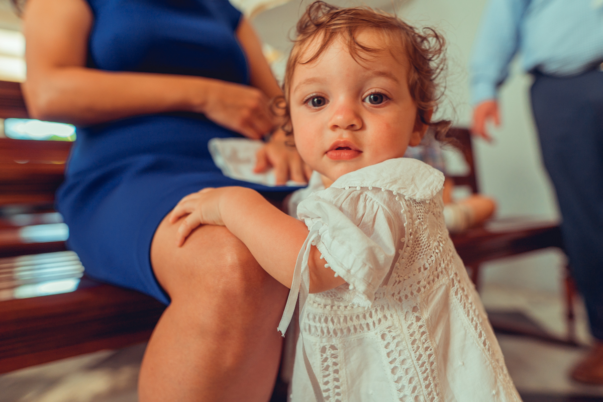 batizado igreja santo antonio da barra batismo foto fotografia fotografo fotografa salvador senhoritas ladeira documental familia 