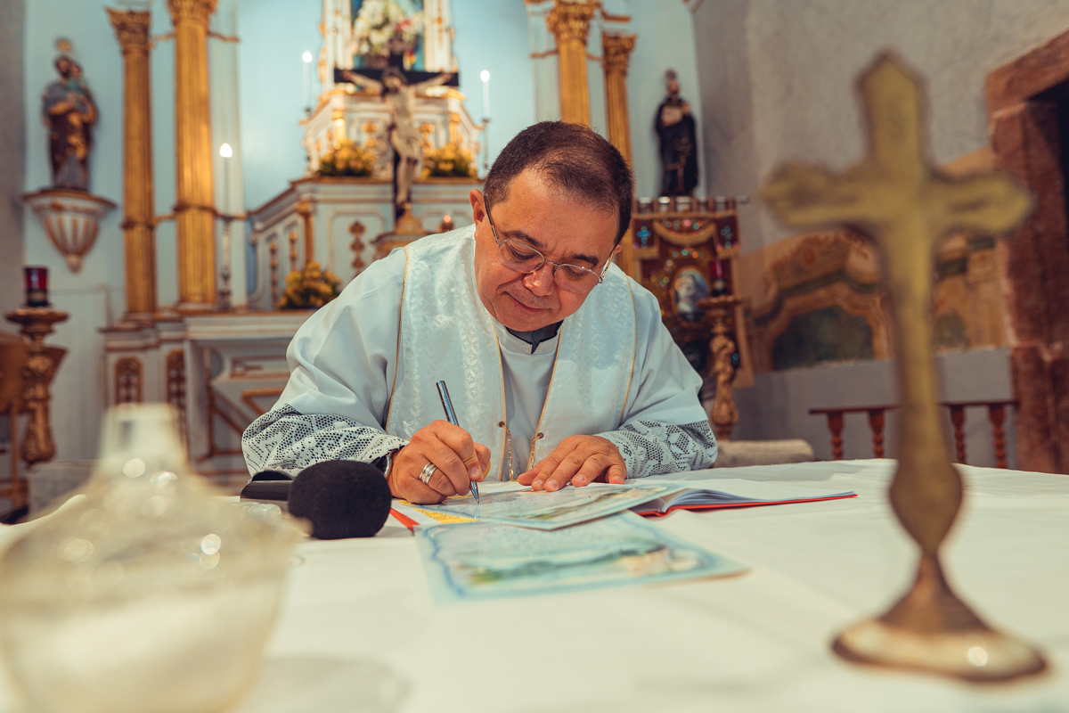 batizado igreja santo antonio da barra batismo foto fotografia fotografo fotografa salvador senhoritas ladeira documental familia 
