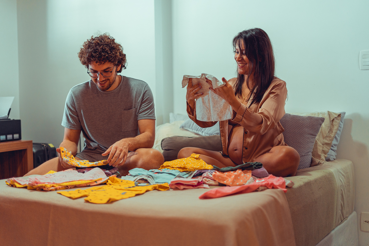 ensaio gestante lifestyle salvador senhoritas fotografia fotografa fotografo gravida em casa documental espontaneo enxoval