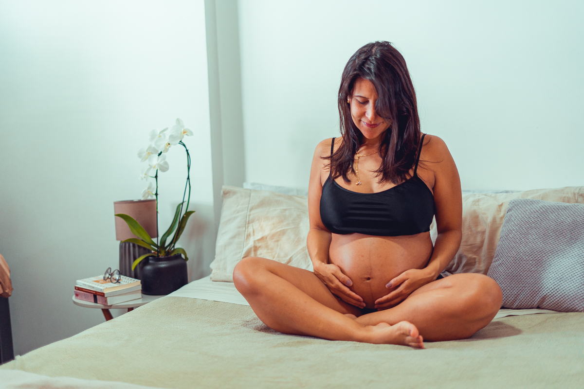 ensaio gestante lifestyle salvador senhoritas fotografia fotografa fotografo gravida em casa documental espontaneo