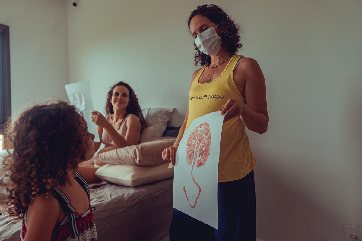 parto domiciliar em casa natural humanizado sobreparto tanila salvador fotografia foto video doula banheira piscina