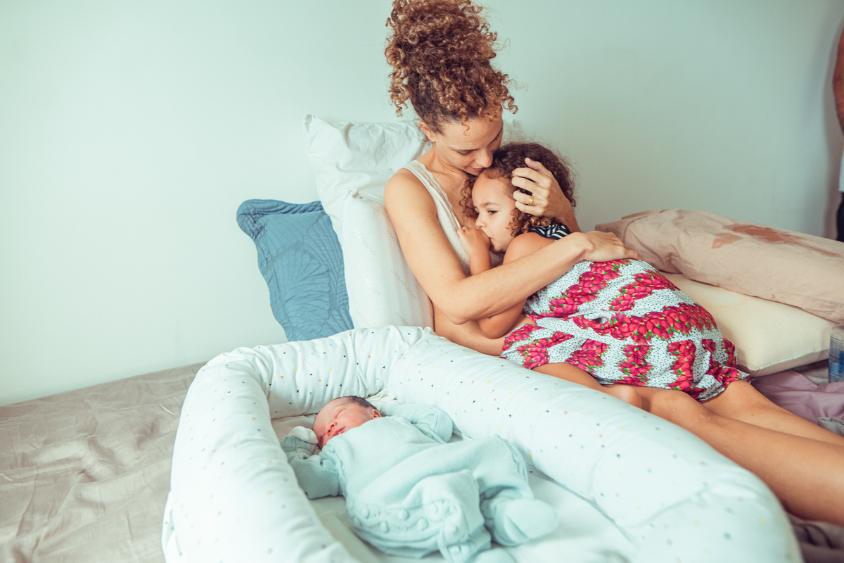 parto domiciliar em casa natural humanizado sobreparto tanila salvador fotografia foto video doula banheira piscina