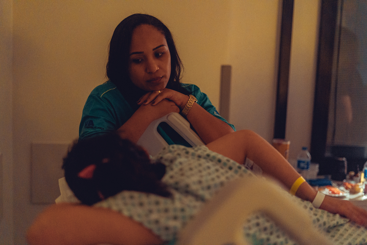 iluminare obstare parto normal hospital aliança natural humanizado adriana monteiro rodrigo lemos salvador doula nascimento senhoritas fotografia foto fotografa 